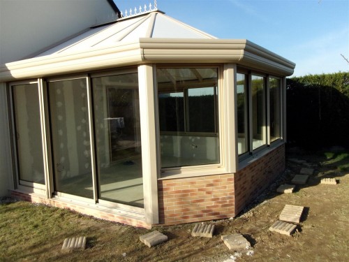 100_0103 (Large).JPG